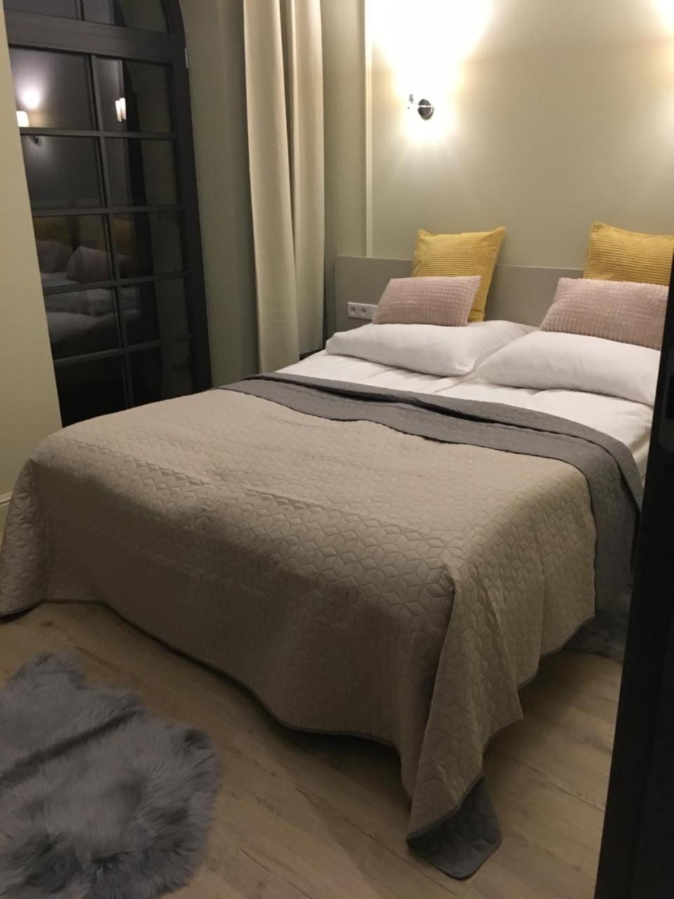 Apartamenty Platinum Loft Zielona Góra Buitenkant foto