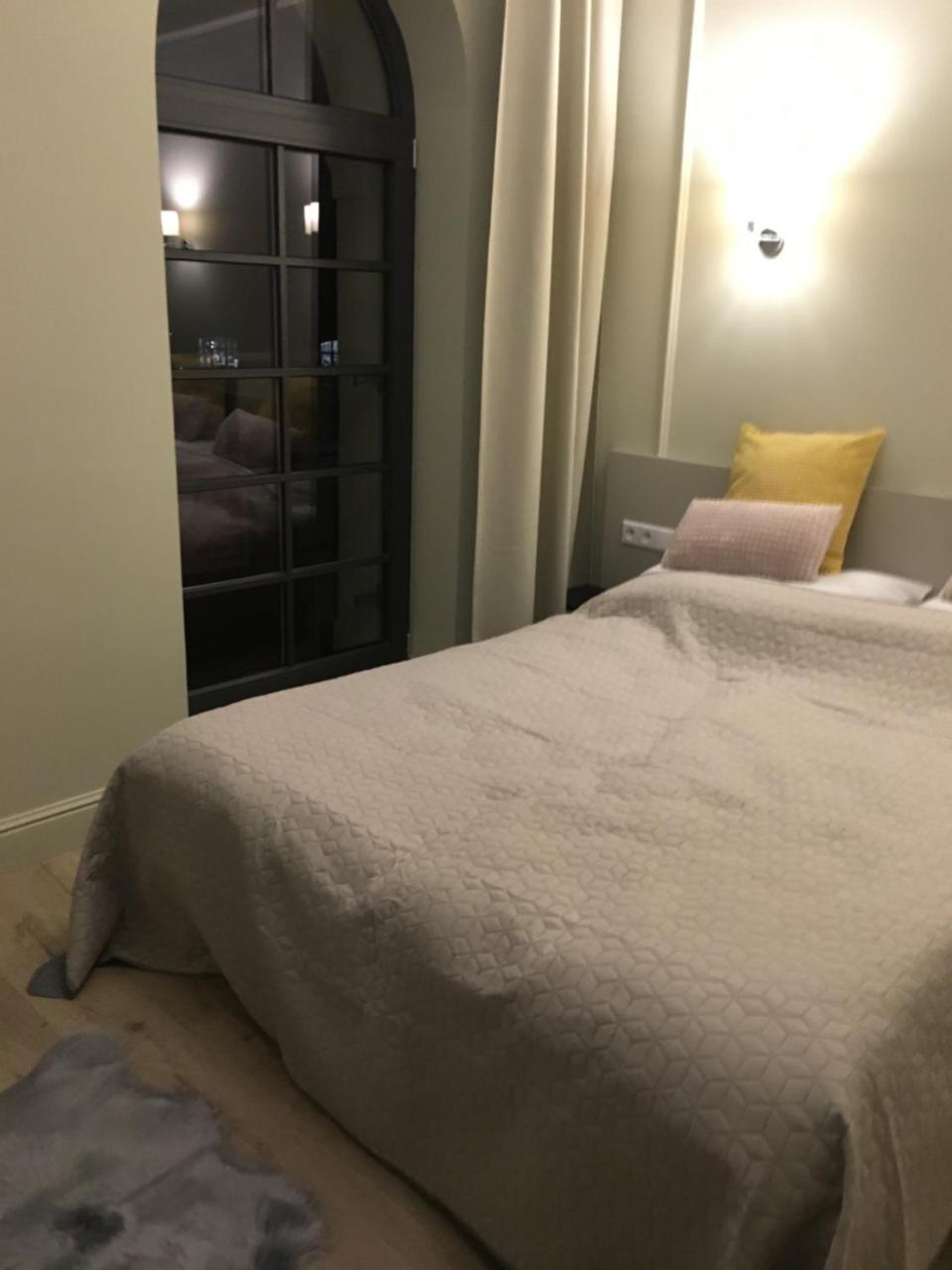 Apartamenty Platinum Loft Zielona Góra Buitenkant foto